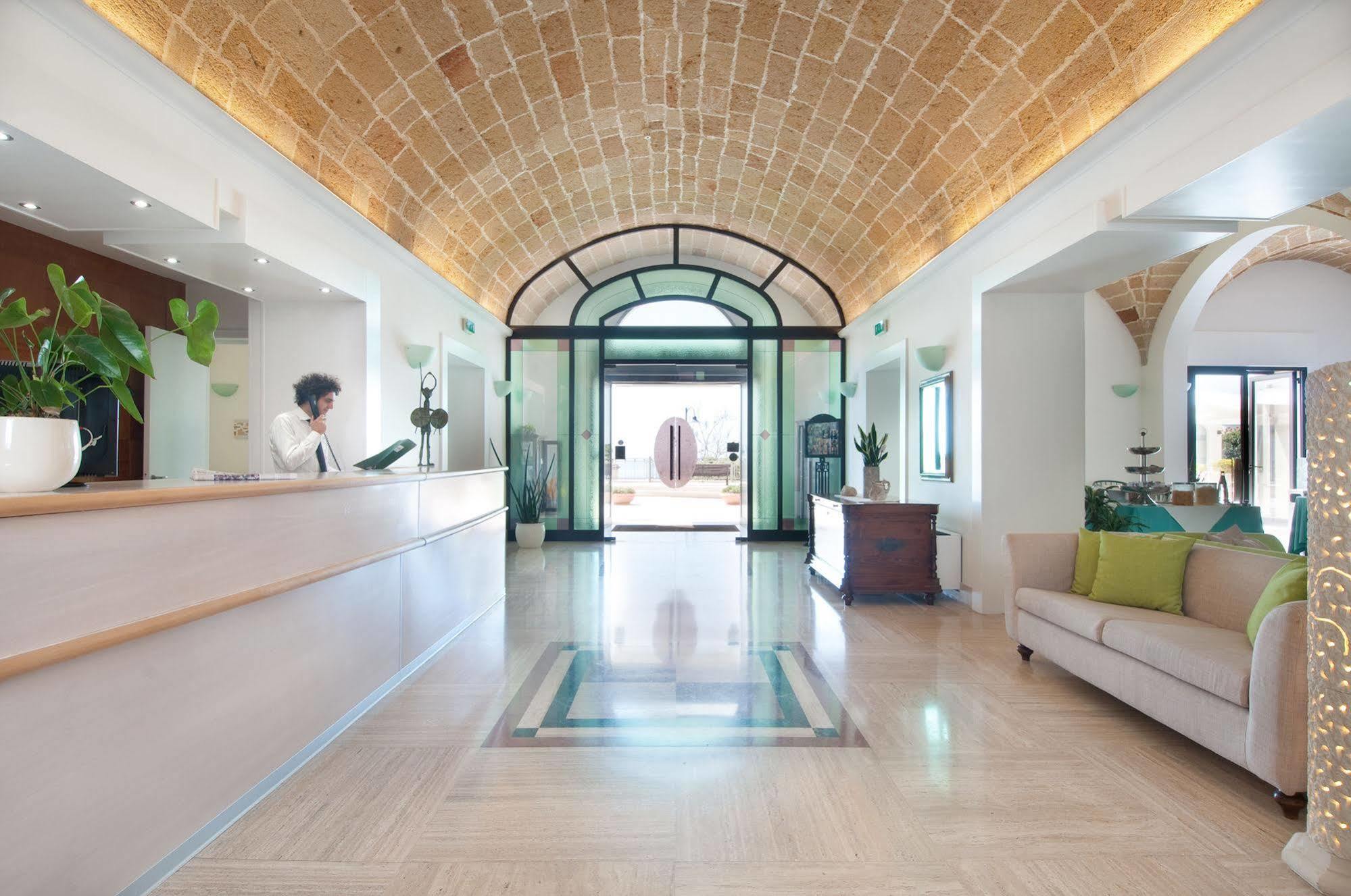 סנטה צזריה טרמה Grand Hotel Mediterraneo מראה חיצוני תמונה